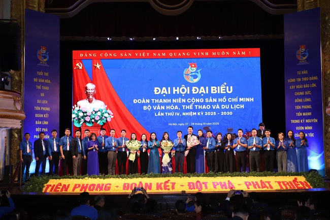 Đại hội đại biểu đoàn TNCS Hồ Chí Minh Bộ VHTTDL lần thứ VI, nhiệm kỳ 2025-2030: Bầu ra 27 thành viên nhiệm kỳ mới - Ảnh 6. Đại hội đại biểu đoàn TNCS Hồ Chí Minh Bộ VHTTDL lần thứ VI, nhiệm kỳ 2025-2030: Bầu ra 27 thành viên nhiệm kỳ mới - Ảnh 6.