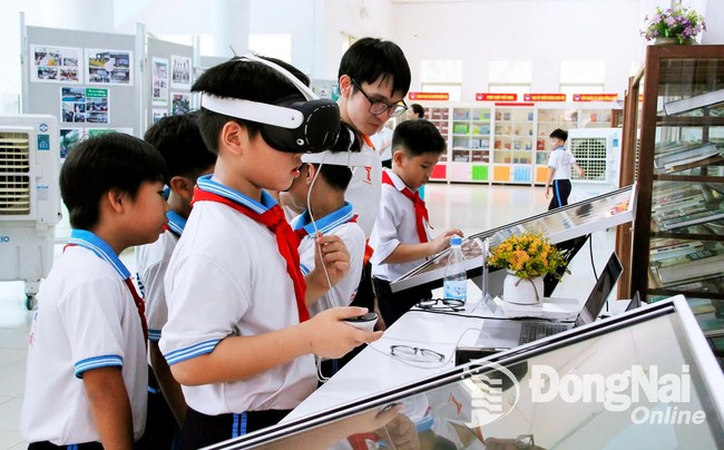 Đồng Nai: Đẩy mạnh công tác số hóa, đưa di sản đến gần hơn với cộng đồng - Ảnh 1. Đồng Nai: Đẩy mạnh công tác số hóa, đưa di sản đến gần hơn với cộng đồng - Ảnh 1.