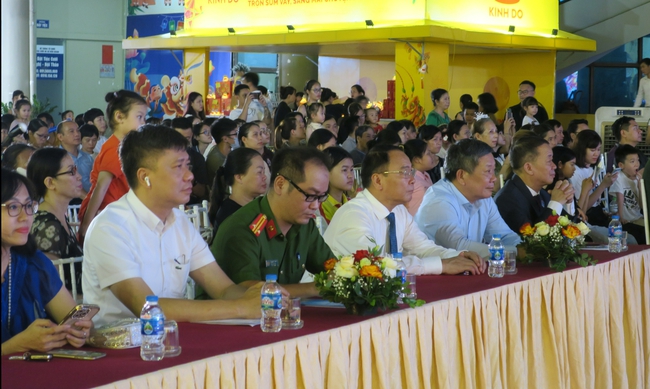 Khai mạc Lễ hội Trung thu năm 2025 - Ảnh 1. Khai mạc Lễ hội Trung thu năm 2025 - Ảnh 1.
