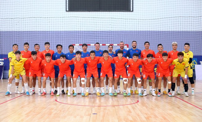 Các Đội tuyển Futsal tập trung chuẩn bị cho SEA Games 33 - Ảnh 1. Các Đội tuyển Futsal tập trung chuẩn bị cho SEA Games 33 - Ảnh 1.