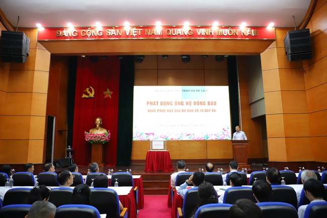 Bộ VHTTDL phát động quyên góp, ủng hộ đồng bào bị thiệt hại do bão số 10 - Ảnh 1.
