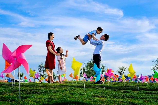 Tổ chức thí điểm Mô hình &quot;Giáo dục kiến thức, kỹ năng xây dựng gia đình hạnh phúc trước khi kết hôn&quot; năm 2025 - Ảnh 1.