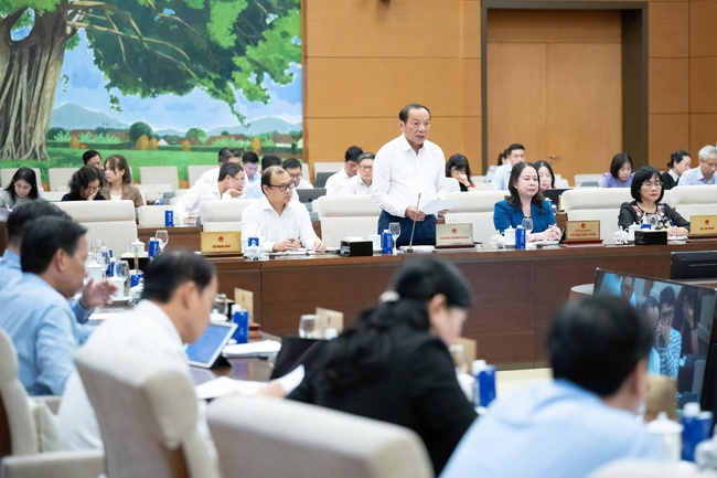 Bộ trưởng Nguyễn Văn Hùng: Sửa Luật Báo chí để kiến tạo sự phát triển - Ảnh 3.