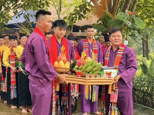 Nét đẹp văn hóa trong Lễ hội Pồn Pôông của đồng bào dân tộc Mường tỉnh Thanh Hóa - Ảnh 2.