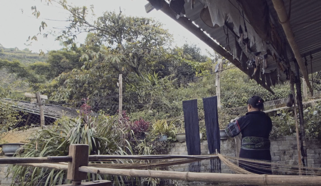 “VIETNAM H’MONG INDIGO” – Hành trình "chạm" đến văn hóa Tây Bắc - Ảnh 2.