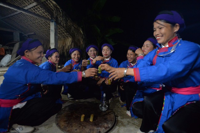 Chiến lược bảo tồn bản sắc văn hóa theo chiều sâu ở Cao Bằng - Ảnh 2.