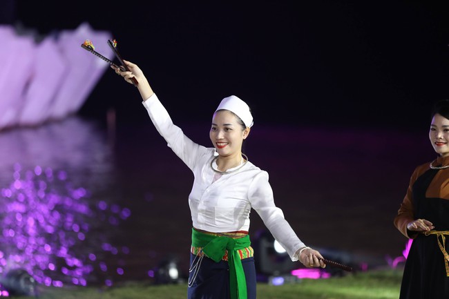 Đa dạng mô hình “giữ lửa” văn hóa dân tộc thiểu số - Ảnh 1.