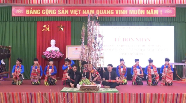 Đặc sắc lễ hội Chá Mùn của người Thái đen tỉnh Thanh Hóa - Ảnh 1.