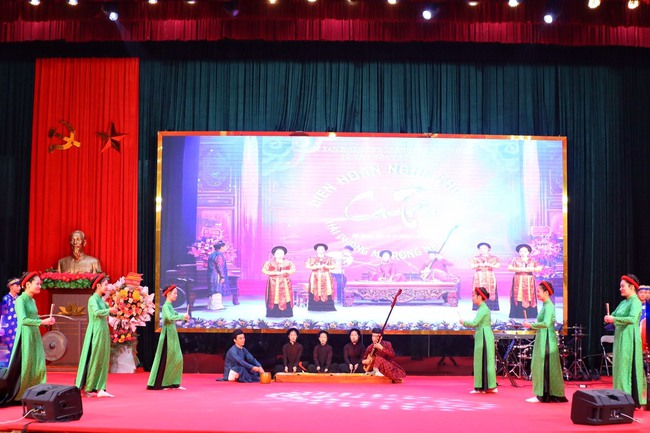 Hải Phòng: Triển khai nhiều hoạt động bảo tồn và phát huy giá trị nghệ thuật hát ca trù - Ảnh 1.