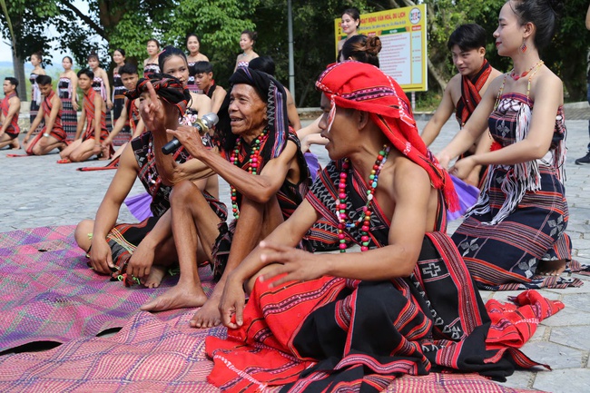 Tấc Ka Coong - Nét thiêng trong đời sống người Cơ Tu - Ảnh 1.