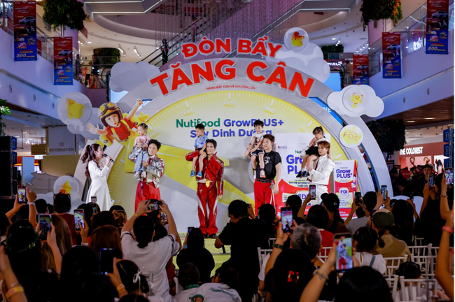 Anh Tú Voi, Võ Tấn Phát, Tăng Duy Tân và Dương Domic mang đến năng lượng tích cực đến các em nhỏ - Ảnh 1.