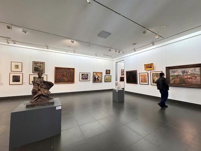 Triển lãm “100 năm Mỹ thuật hiện đại”: Hành trình tạo dựng bản sắc mỹ thuật Việt Nam - Ảnh 7.