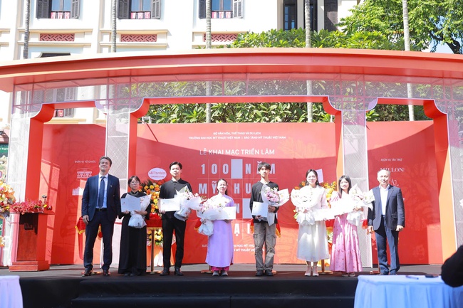 Triển lãm “100 năm Mỹ thuật hiện đại”: Hành trình tạo dựng bản sắc mỹ thuật Việt Nam - Ảnh 6.