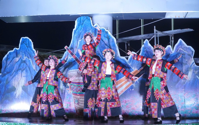 Tuyên Quang lan tỏa giá trị văn hóa tốt đẹp của các dân tộc - Ảnh 1.