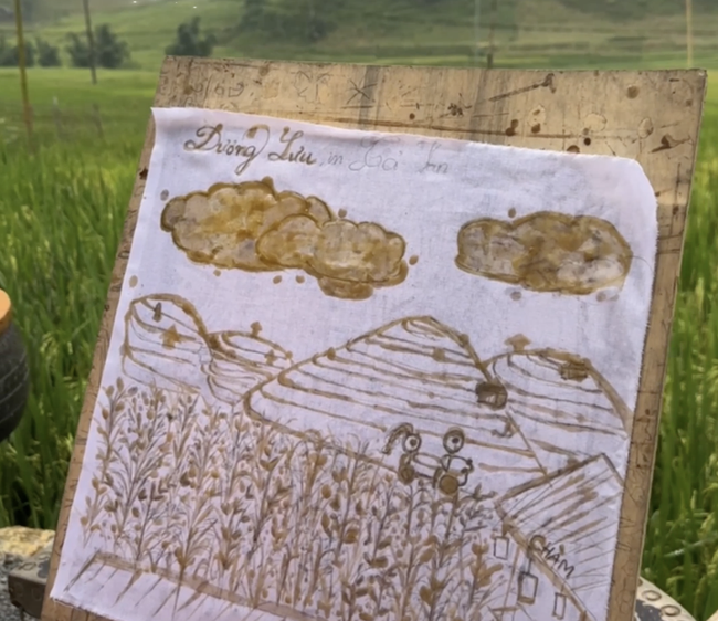 Trải nghiệm di sản văn hóa phi vật thể tại Sa Pa - Vẽ sáp ong - Ảnh 3. Trải nghiệm di sản văn hóa phi vật thể tại Sa Pa - Vẽ sáp ong - Ảnh 3.