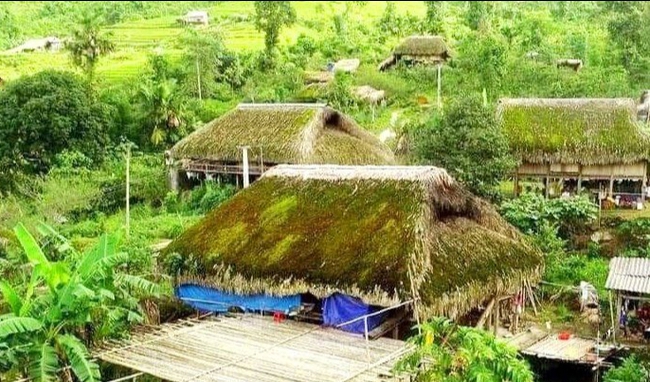 Bản sắc văn hóa đồng bào Dao áo chàm cùng cảnh quan thiên nhiên kỳ vĩ giúp Xà Phìn khẳng định vị thế trên bản đồ du lịch vùng cao - Ảnh 2. Bản sắc văn hóa đồng bào Dao áo chàm cùng cảnh quan thiên nhiên kỳ vĩ giúp Xà Phìn khẳng định vị thế trên bản đồ du lịch vùng cao - Ảnh 2.