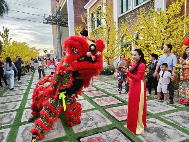 Cà Mau: Bảo tồn và phát huy giá trị văn hóa truyền thống của các dân tộc thiểu số - Ảnh 2. Cà Mau: Bảo tồn và phát huy giá trị văn hóa truyền thống của các dân tộc thiểu số - Ảnh 2.