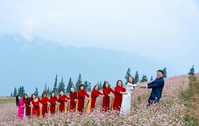 Tuyên Quang: Gắn phát triển du lịch sinh thái với bảo tồn bản sắc văn hóa dân tộc tại thôn Suôi Thầu - Ảnh 2. Tuyên Quang: Gắn phát triển du lịch sinh thái với bảo tồn bản sắc văn hóa dân tộc tại thôn Suôi Thầu - Ảnh 2.