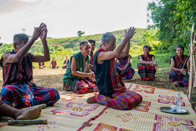 Lan tỏa chủ trương giảm nghèo bền vững: Câu chuyện từ những chuyển biến thầm lặng trên khắp mọi miền Tổ quốc - Ảnh 3. Lan tỏa chủ trương giảm nghèo bền vững: Câu chuyện từ những chuyển biến thầm lặng trên khắp mọi miền Tổ quốc - Ảnh 3.