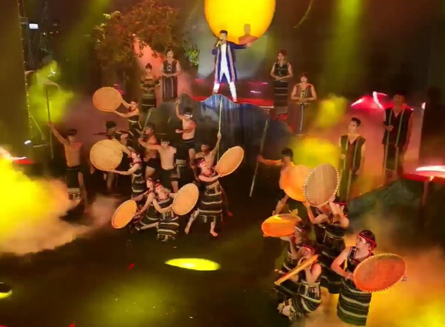 Đồng Nai bảo tồn và phát huy bản sắc văn hóa truyền thống của các dân tộc thiểu số - Ảnh 2.