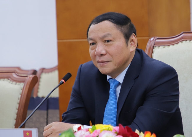 Bộ trưởng Nguyễn Văn Hùng gửi Thư chúc mừng Ngày Nhà giáo Việt Nam - Ảnh 1. Bộ trưởng Nguyễn Văn Hùng gửi Thư chúc mừng Ngày Nhà giáo Việt Nam - Ảnh 1.