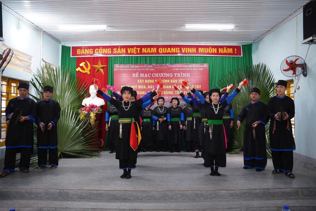 Phát huy giá trị nghệ thuật dân gian truyền thống dân tộc Tày - Ảnh 2.