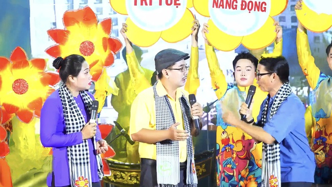 Cần Thơ mang sắc màu miền sông nước đến Liên hoan nghệ thuật quần chúng khu dân cư toàn quốc - Ảnh 1.