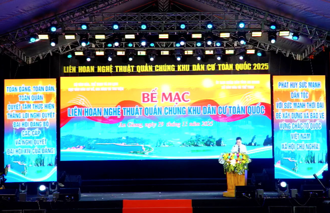 Liên hoan Nghệ thuật Quần chúng Khu dân cư toàn quốc 2025 thành công tốt đẹp - Ảnh 1.