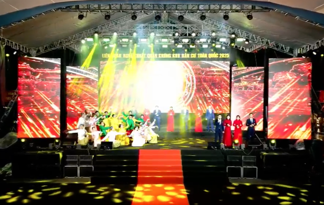 Liên hoan Nghệ thuật Quần chúng Khu dân cư toàn quốc 2025 thành công tốt đẹp - Ảnh 4.