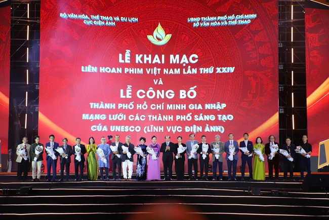 Khai mạc Liên hoan Phim Việt Nam lần thứ XXIV: Khẳng định vị thế sự kiện Điện ảnh quốc gia - Ảnh 5.