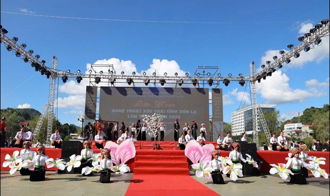 Sơn La: Phát huy bản sắc văn hóa dân tộc Thái trong phát triển du lịch cộng đồng  - Ảnh 1.