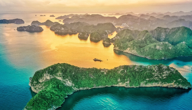 Quảng Ninh: Đẩy mạnh tuyên truyền, giới thiệu, quảng bá di sản văn hóa ở trong nước và nước ngoài - Ảnh 1.