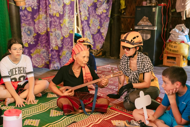 Bảo tồn nghề truyền thống gắn với kinh tế hộ gia đình ở các huyện nghèo - Ảnh 1.