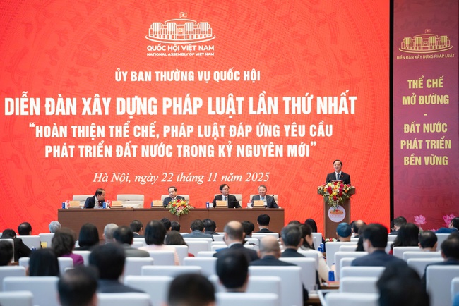 Công tác hoàn thiện pháp luật về văn hóa, xã hội góp phần hoàn thiện thể chế, xây dựng và phát triển nền văn hóa Việt Nam tiên tiến, đậm đà bản sắc dân tộc - Ảnh 2. Công tác hoàn thiện pháp luật về văn hóa, xã hội góp phần hoàn thiện thể chế, xây dựng và phát triển nền văn hóa Việt Nam tiên tiến, đậm đà bản sắc dân tộc - Ảnh 2.
