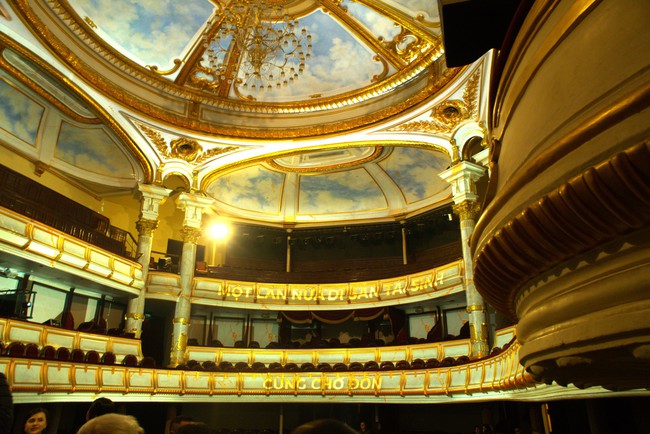 Công nghệ ánh sáng khai mở 115 năm lịch sử Nhà Hát Lớn - Ảnh 28.