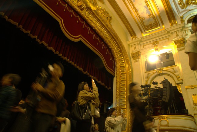 Công nghệ ánh sáng khai mở 115 năm lịch sử Nhà Hát Lớn - Ảnh 24.