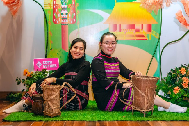 Cơ Tu-Gether: Hành trình những người trẻ khơi dậy vẻ đẹp văn hóa Cơ Tu - Ảnh 1.