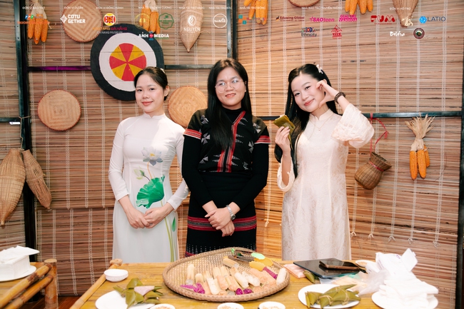 Cơ Tu-Gether: Hành trình những người trẻ khơi dậy vẻ đẹp văn hóa Cơ Tu - Ảnh 3.