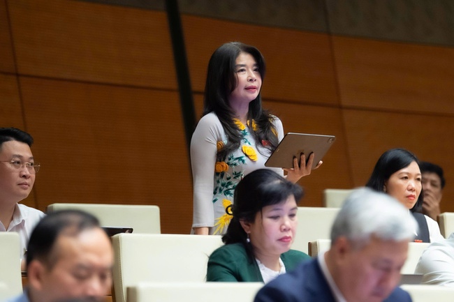 Sửa đổi Luật Báo chí: Bảo vệ sự thật, giữ vững chủ quyền thông tin quốc gia - Ảnh 1. Sửa đổi Luật Báo chí: Bảo vệ sự thật, giữ vững chủ quyền thông tin quốc gia - Ảnh 1.