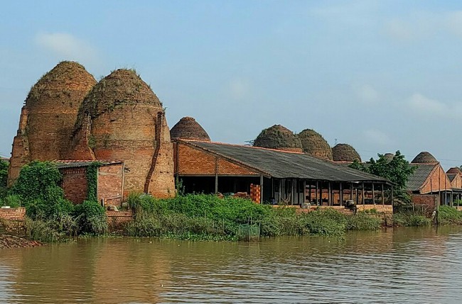 Vĩnh Long phát triển các ngành công nghiệp văn hóa gắn với chuyển đổi số - Ảnh 1.