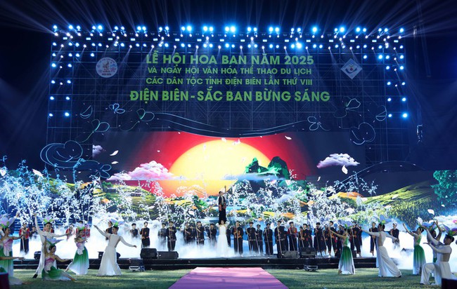 Điện Biên: Tạo bước chuyển mạnh mẽ thúc đẩy sự phát triển của các ngành công nghiệp văn hóa - Ảnh 1. Điện Biên: Tạo bước chuyển mạnh mẽ thúc đẩy sự phát triển của các ngành công nghiệp văn hóa - Ảnh 1.
