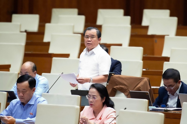 Luật Báo chí (sửa đổi) sẽ trở thành đạo luật hiện đại, nhân văn, chặt chẽ, phát huy vai trò là phương tiện thông tin thiết yếu và là diễn đàn rộng lớn của Nhân dân - Ảnh 1. Luật Báo chí (sửa đổi) sẽ trở thành đạo luật hiện đại, nhân văn, chặt chẽ, phát huy vai trò là phương tiện thông tin thiết yếu và là diễn đàn rộng lớn của Nhân dân - Ảnh 1.