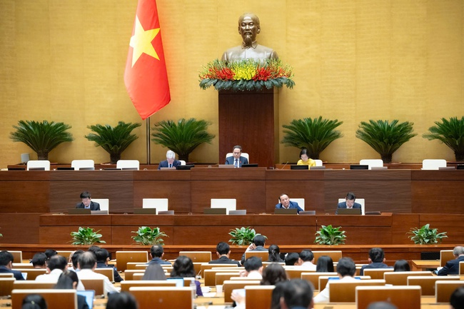 Bảo vệ quyền con người, bảo đảm sự an toàn của công dân, nâng cao tính chuyên nghiệp và trách nhiệm của hoạt động báo chí - Ảnh 2.