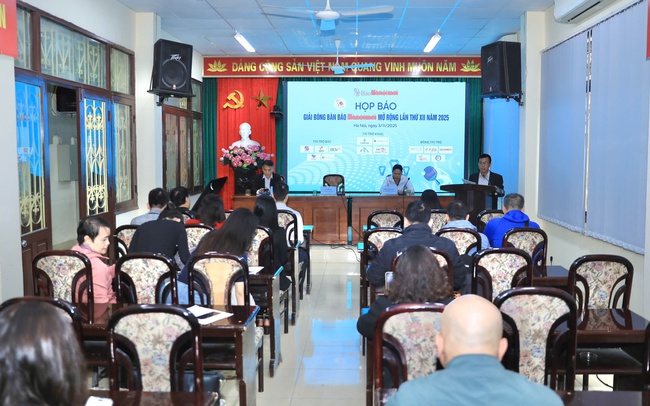 Gần 400 vận động viên tranh tài tại Giải Bóng bàn Báo Hànộimới mở rộng lần thứ XII năm 2025 - Ảnh 1. Gần 400 vận động viên tranh tài tại Giải Bóng bàn Báo Hànộimới mở rộng lần thứ XII năm 2025 - Ảnh 1.