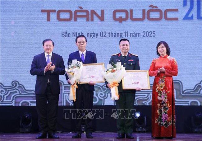 Điểm báo hoạt động ngành Văn hóa, Thể thao và Du lịch ngày 3/11/2025 - Ảnh 1.