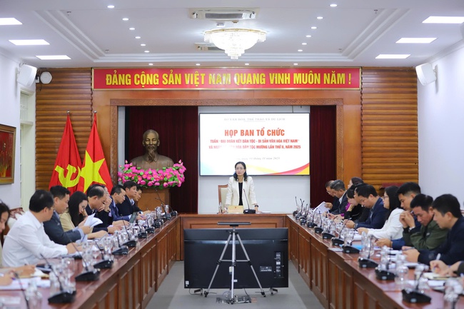 Tiếp tục rà soát, hoàn thiện các nội dung chuẩn bị cho Tuần “Đại đoàn kết dân tộc - Di sản văn hóa Việt Nam” và Ngày hội Văn hóa dân tộc Mường lần thứ II năm 2025 - Ảnh 3. Tiếp tục rà soát, hoàn thiện các nội dung chuẩn bị cho Tuần “Đại đoàn kết dân tộc - Di sản văn hóa Việt Nam” và Ngày hội Văn hóa dân tộc Mường lần thứ II năm 2025 - Ảnh 3.