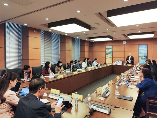 Văn kiện Đại hội XIV của Đảng thể hiện rõ tầm nhìn chiến lược về xây dựng con người Việt Nam trong thời đại mới - Ảnh 1. Văn kiện Đại hội XIV của Đảng thể hiện rõ tầm nhìn chiến lược về xây dựng con người Việt Nam trong thời đại mới - Ảnh 1.