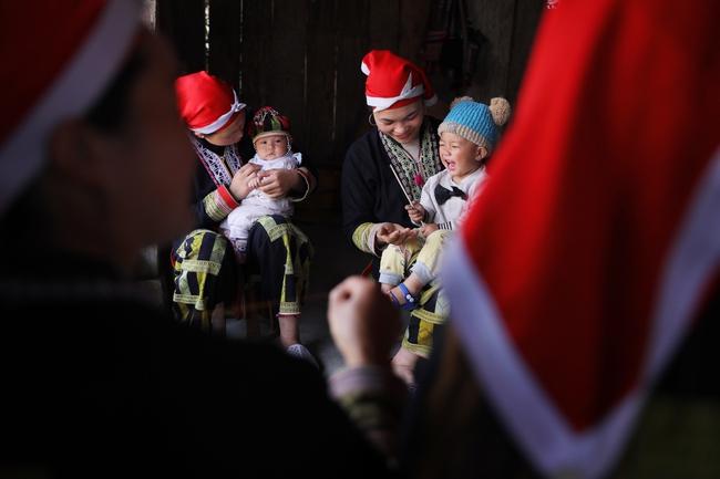 Lai Châu: Đầu tư khôi phục văn hóa DTTS hỗ trợ mục tiêu xóa đói giảm nghèo - Ảnh 2. Lai Châu: Đầu tư khôi phục văn hóa DTTS hỗ trợ mục tiêu xóa đói giảm nghèo - Ảnh 2.