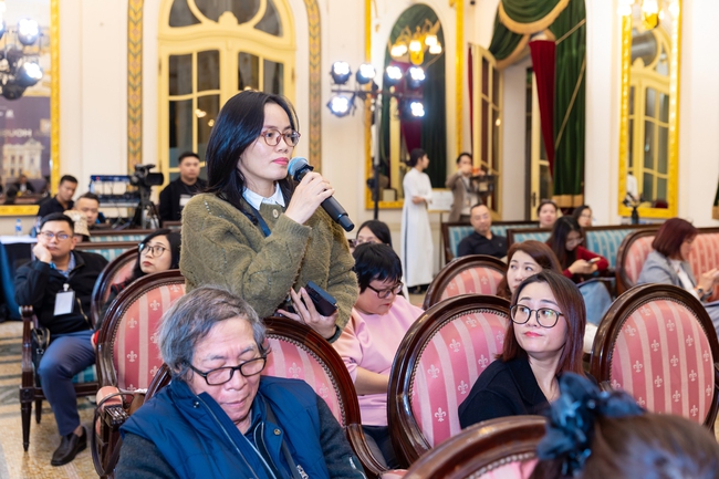 Khi Nhà hát Lớn Hà Nội kể chuyện bằng ánh sáng và âm thanh - Ảnh 6. Khi Nhà hát Lớn Hà Nội kể chuyện bằng ánh sáng và âm thanh - Ảnh 6.