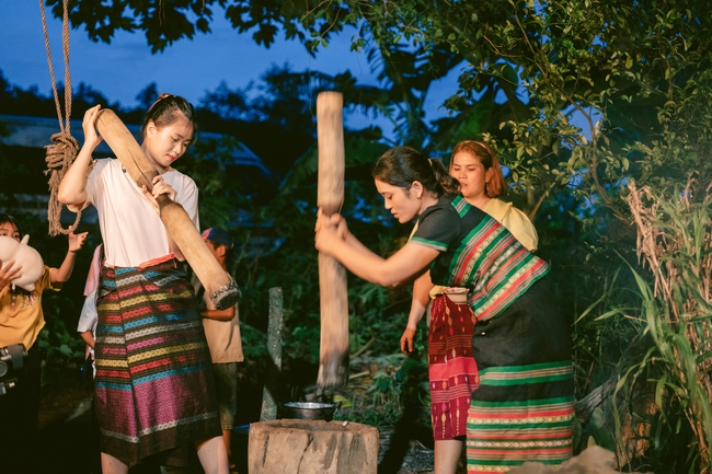 Biến văn hóa dân tộc thiểu số thành “vốn vàng” để giảm nghèo bền vững - Ảnh 1. Biến văn hóa dân tộc thiểu số thành “vốn vàng” để giảm nghèo bền vững - Ảnh 1.